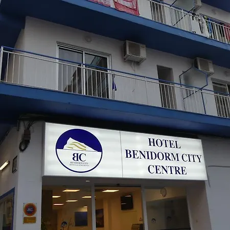 فندق Centre 2*