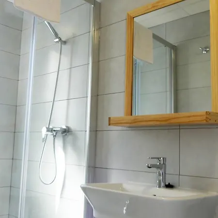 Отель Centre 2*