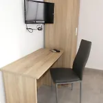 Centre 2*