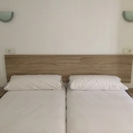 Hotel Centre 2*
