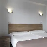 Centre Hotell