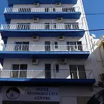 Centre 2*